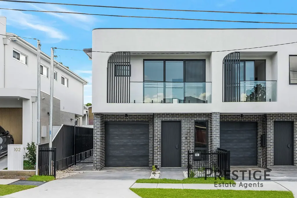 Brand New Luxurious Family Residences!