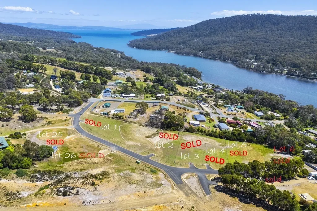 Address Withheld, Eaglehawk Neck, TAS 7179
