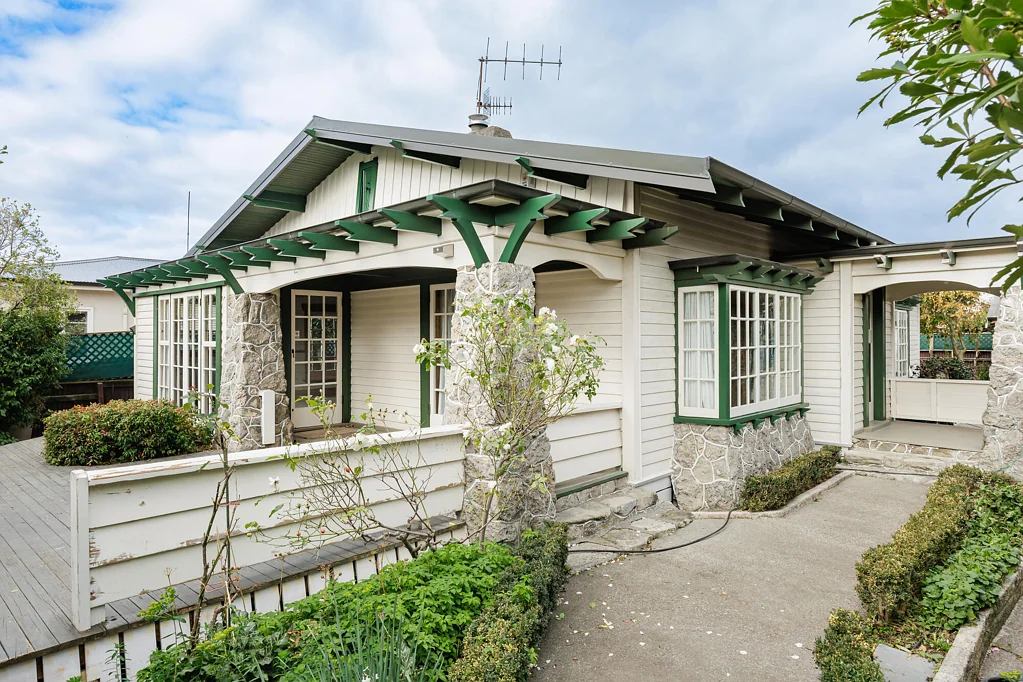 Parkvale 3房  Walk In. Fall In Love. Move In.