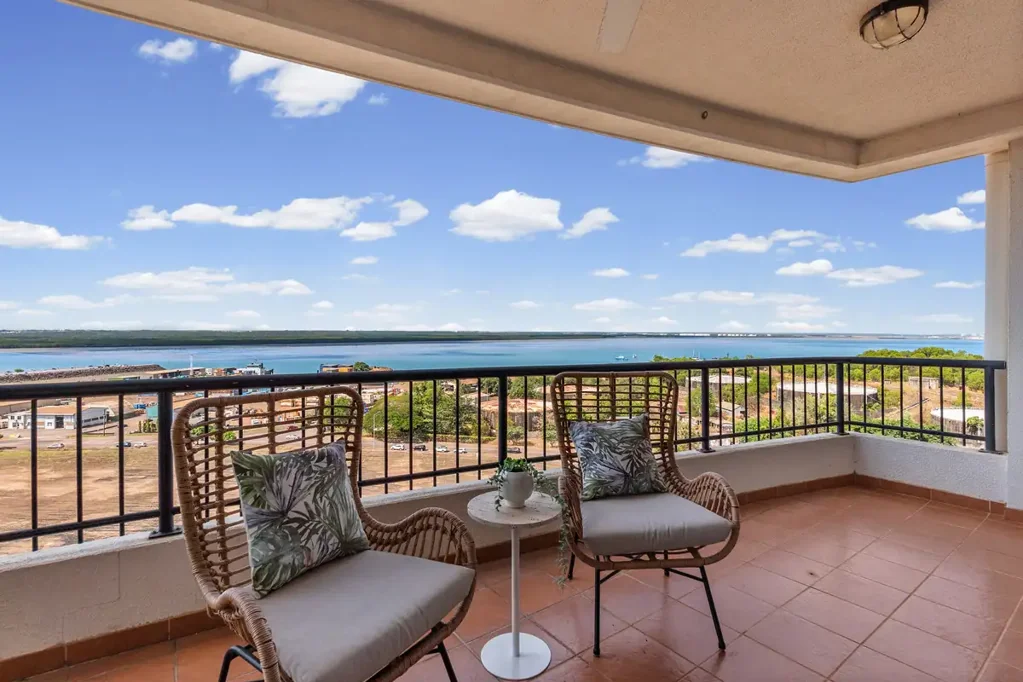 Darwin City 3房  Size, Views, Location, this property has it all.