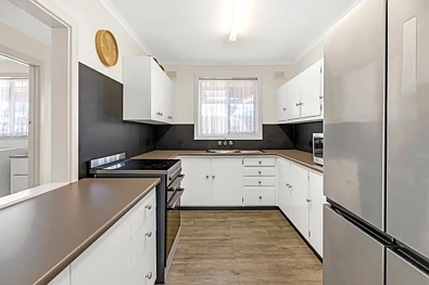 रसोईघर - 32 Justinian Street, Elizabeth Downs, SA 5113