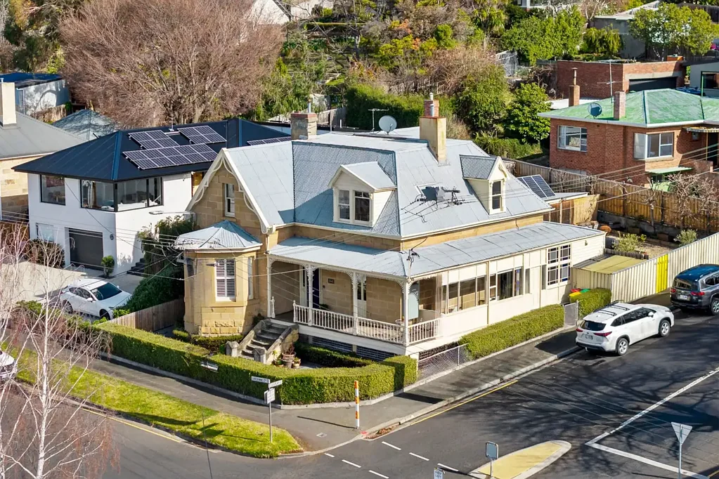 West Hobart 7房  'Manitu', a landmark property on Lansdowne