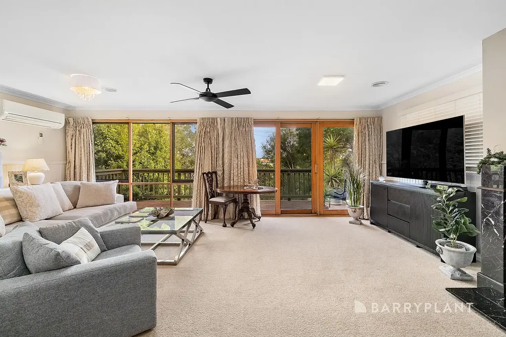 Rosebud 4 Bedroom Rare Offering