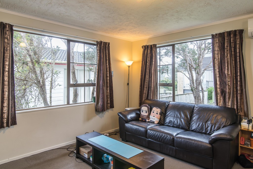 67b Thurleigh Grove, Karori, Wellington, 3部屋, 0バスルーム