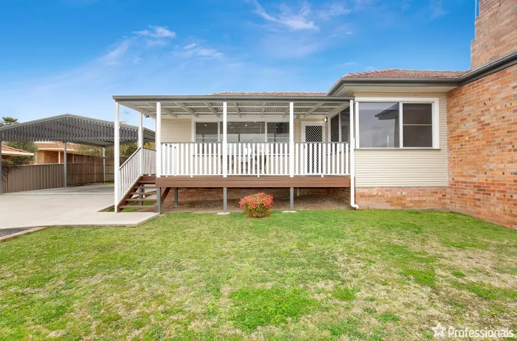 COSTA PARK COTTAGE DIO - FULLY FURNISHED!