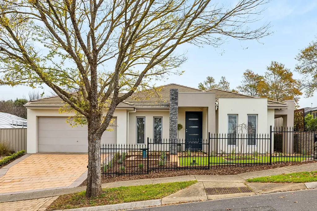 Mount Barker 4 Slaapkamer A Summit Estate Entertainer with Elite Statesman Homes Pedigree