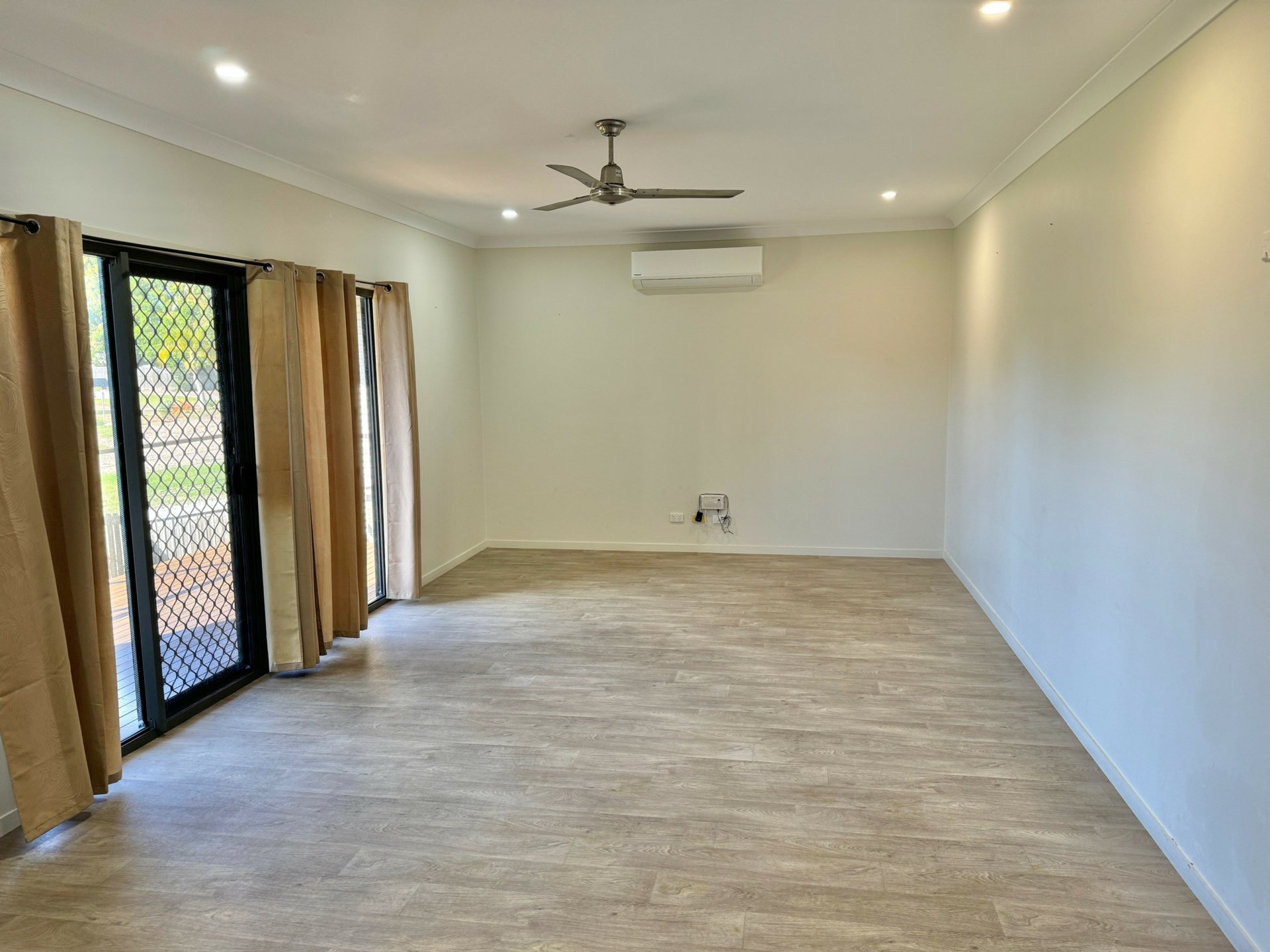 UNIT 2 34 SAINT KILDA ST, BOWEN QLD 4805, 0 રૂમ, 0 બાથરૂમ, Townhouse