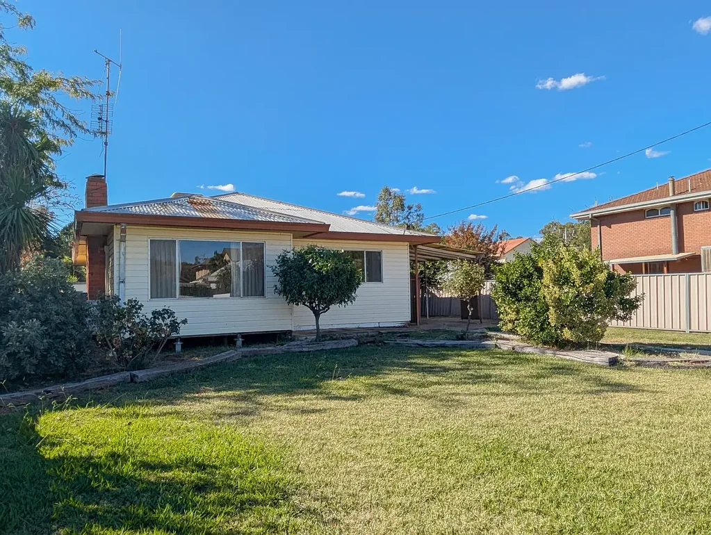2 Milloo Crescent, Swan Hill, VIC 3585