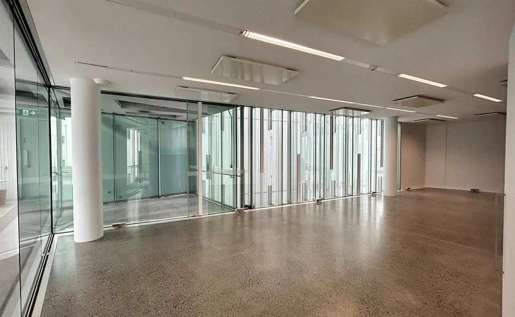 Parnell Savills - Sleek Parnell Office