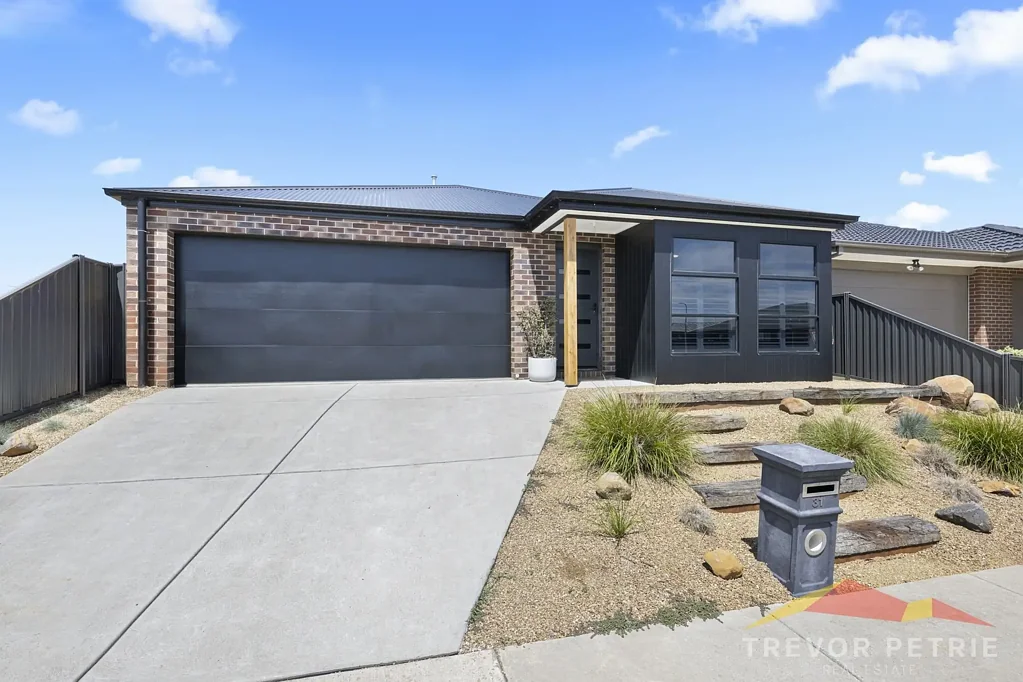 31 Marrubak Way, Bonshaw, VIC 3352