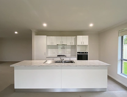 86 Carstens Street, Lavington, Riverina, 4 Bedrooms, 2 Bathrooms, House