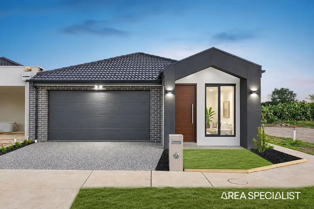 Deanside 4Kwarto The Brief: Brand New Home | Contemporary Design | Move in Ready