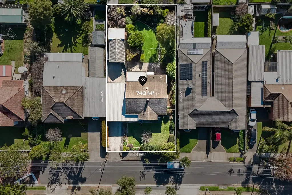 Glengowrie 3房  Coastal Convenience with Outstanding Potential.