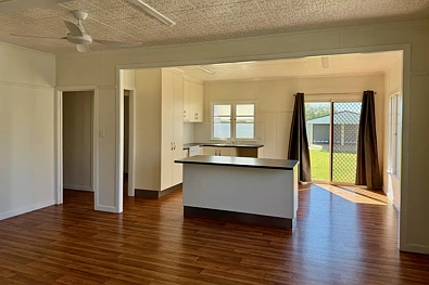 30 Main Street, Mount Tyson, QLD 4356, 3 phòng ngủ, 1 phòng tắm, House