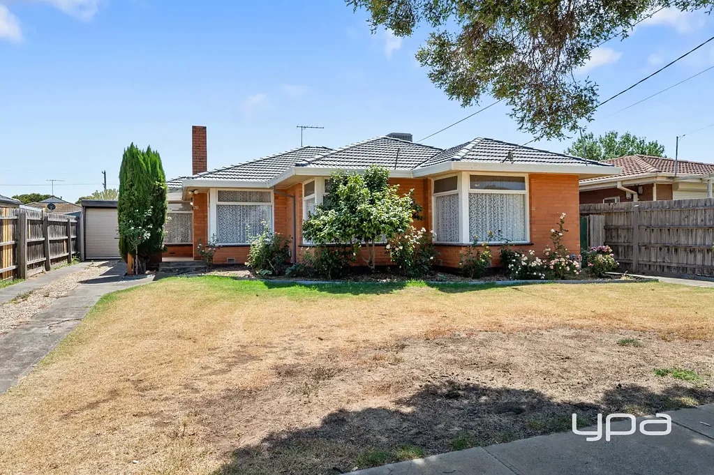 20 Falcon Drive, Melton, VIC 3337