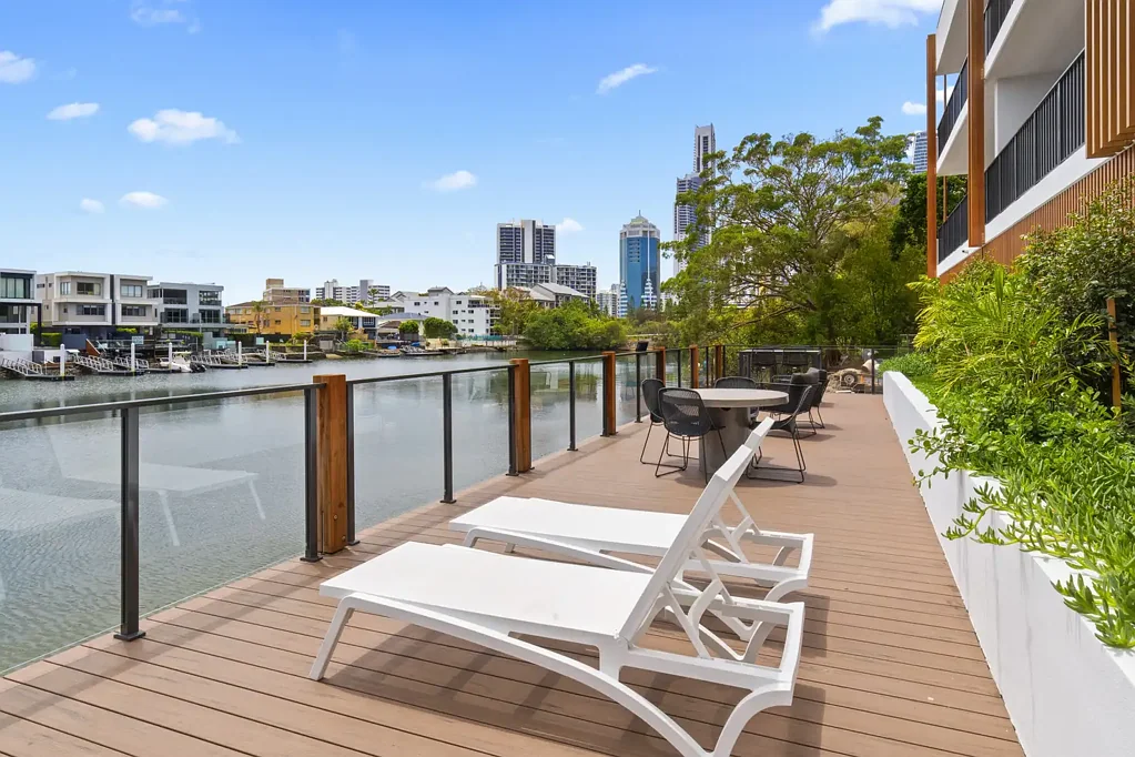 Surfers Paradise 2غرفة نوم Stylish Furnished Coastal Apartment in the Heart of Surfers Paradise