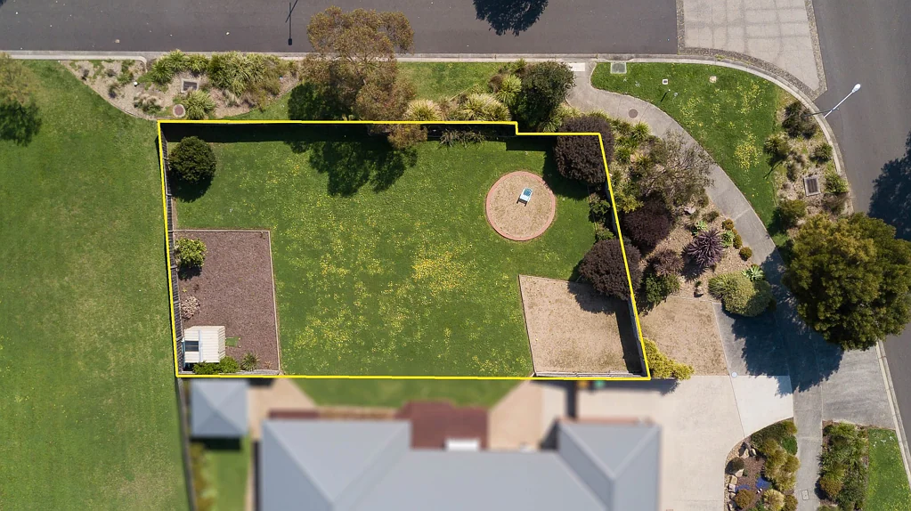 52 Seagrove Way, Cowes, VIC 3922