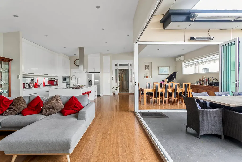 84 High Street, Kew, VIC 3101