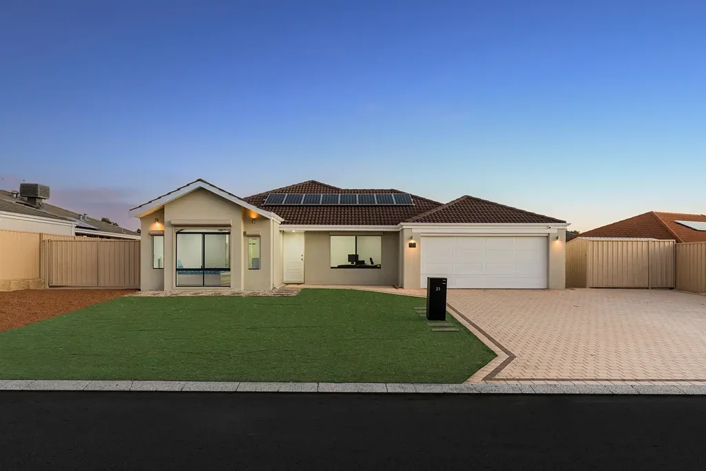 Bertram 4 Bedroom Endless Potential on 727sqm with Wide Side Access!