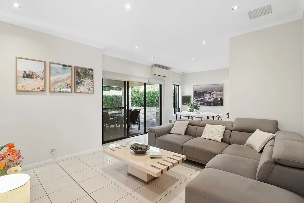 2/7 Wyatt Road, Bayswater, WA 6053