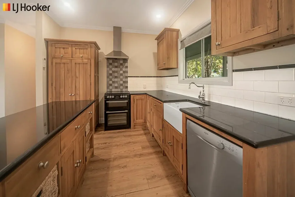 3 Colyer Avenue, Nowra, NSW 2541