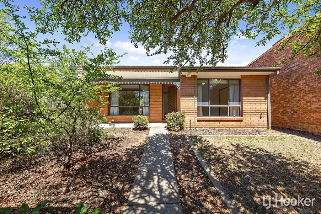 Charming Home at Roughley Place