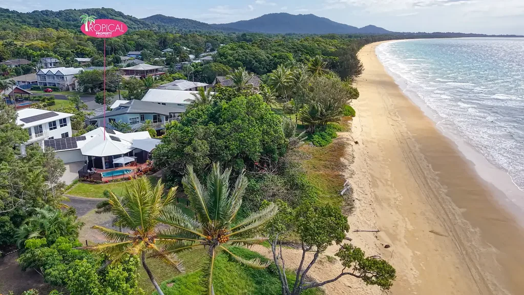 Wongaling Beach 3房  Immaculate Beachfront Home Ideal for a Downsizer or Holiday Home !