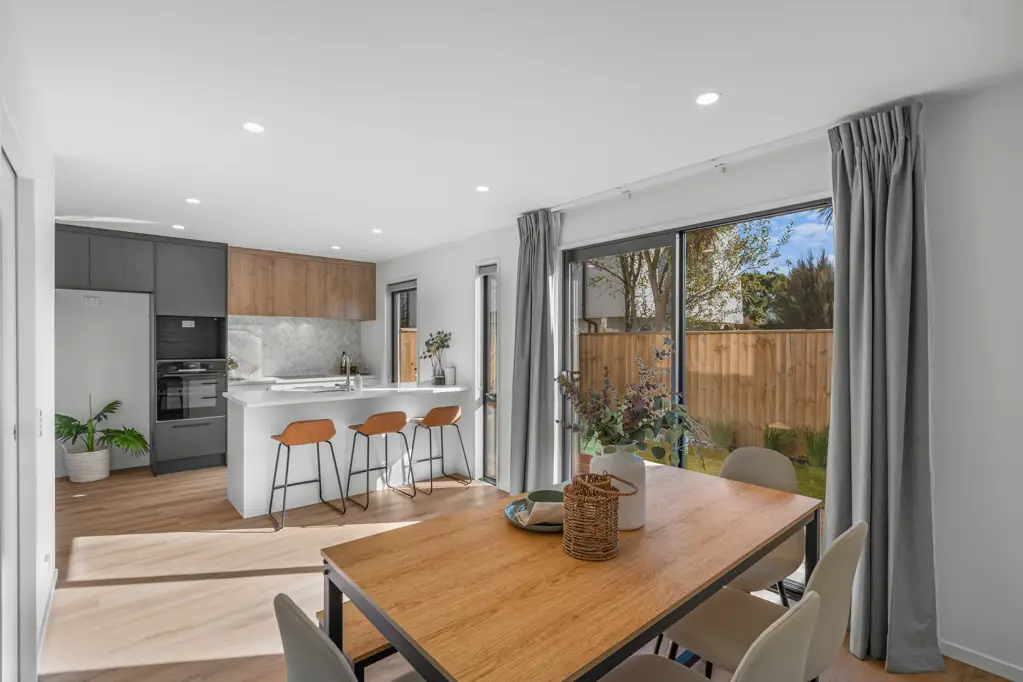 Somerfield 4Zimmer WHAT?! 739K For A Four Beddie!?