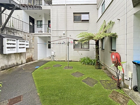 Garden Apartment- Unfurnished