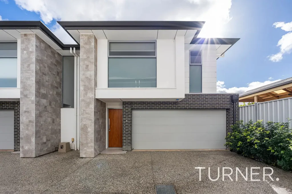 Three Bedroom Townhouse - Low maintenance has everything you need!