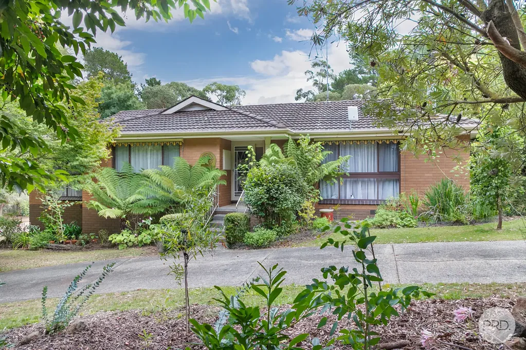 26 Cumberland Street, Linton, VIC 3360