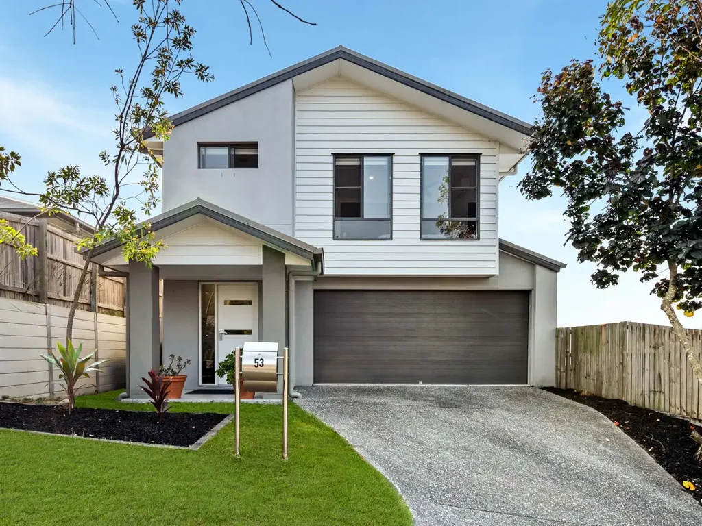 53 Creekwood Circuit, Spring Mountain, QLD 4300