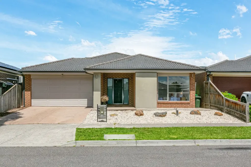 15 Marlowe Grange, Mernda, VIC 3754