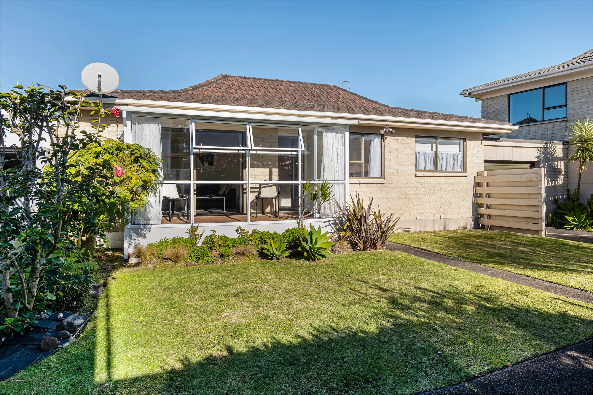 Orewa 2Moenga Relaxed Coastal Living
