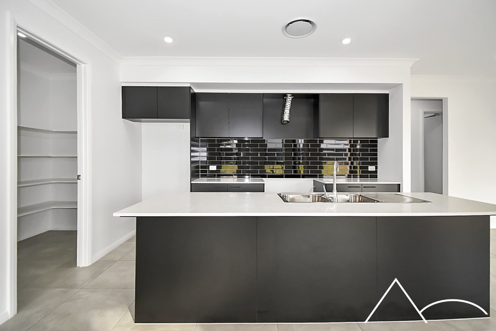 26 AXFORD AV, AIRDS NSW 2560, 0 ห้องนอน, 0 ห้องน้ำ, House