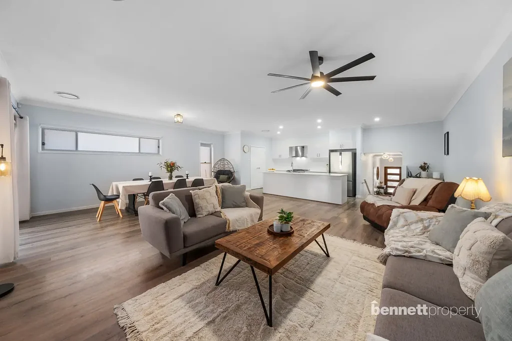 North Richmond 5 Bedroom LUXURIOUS FAMILY LIVING - STYLISH RESIDENCE - GREAT LOCATION