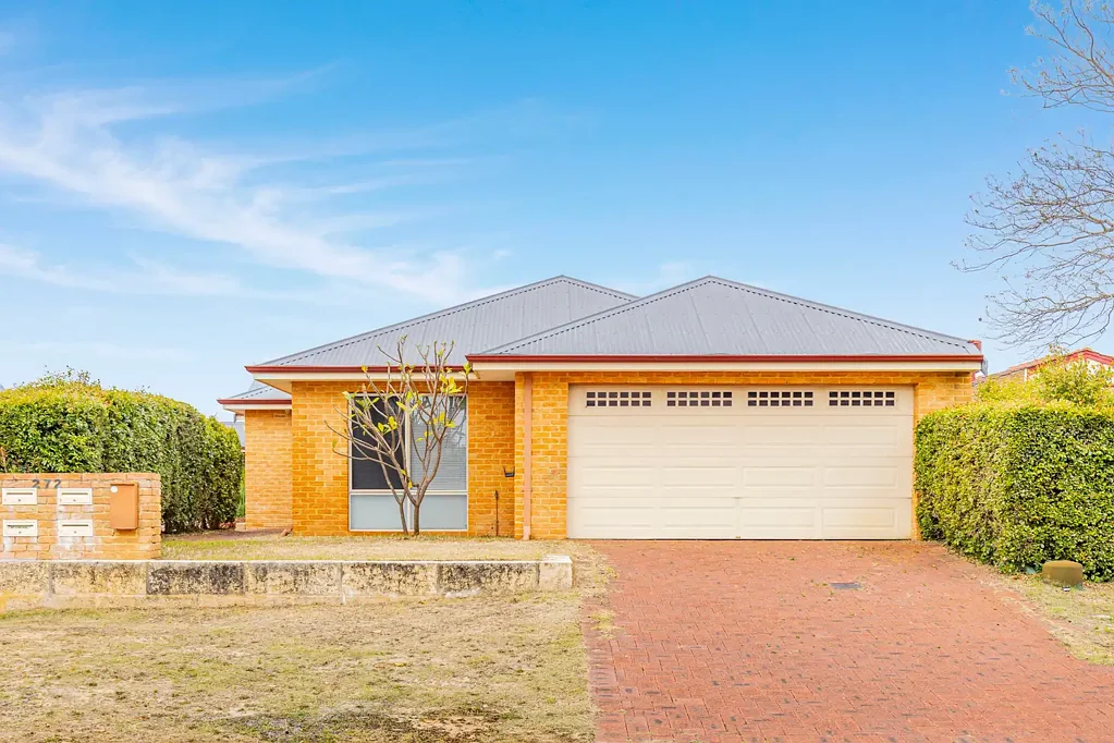 Bennett Springs 3ਬੈੱਡਰੂਮ Tranquil Bushland Retreat in Bennett Springs – with Oversized Garage