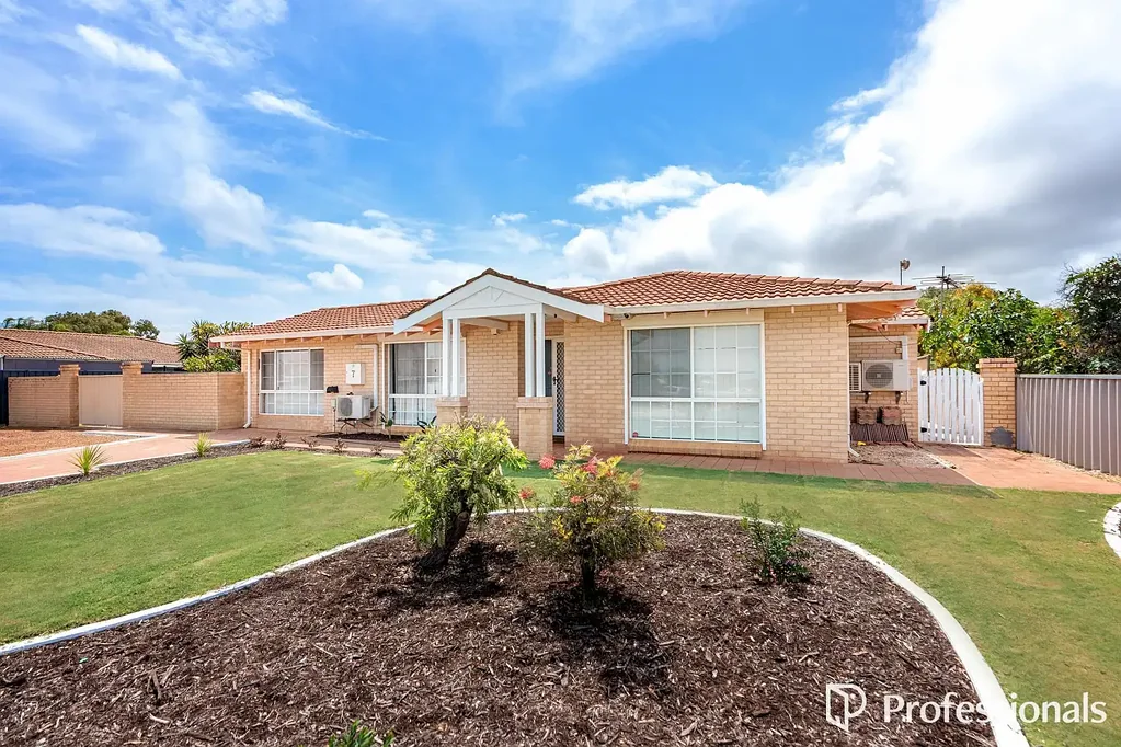 7 Mugana Crescent, Waggrakine, WA 6530