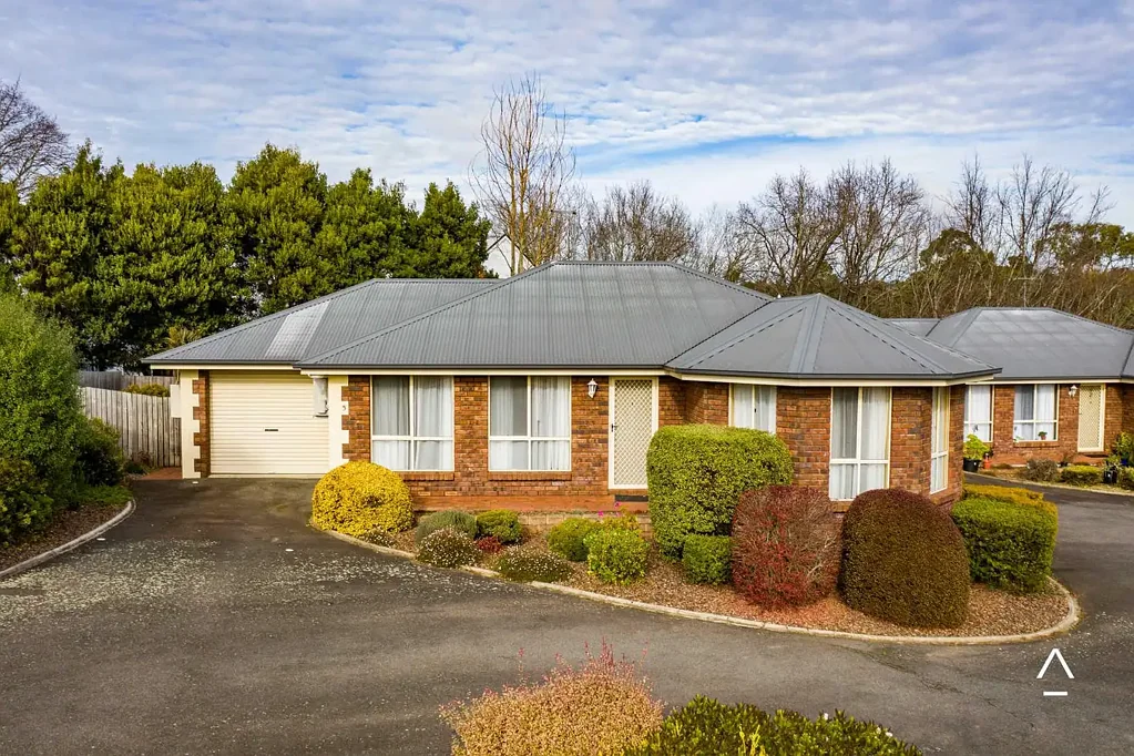 Quiet, Low-Maintenance Living in Sought-After Prospect Vale