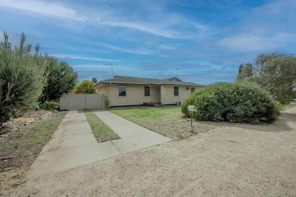 Low Maintenance Living - Open inspection Monday 10/11/25 at 5:15pm - 5:30pm and Wednesday 12/11/25 at 5:15pm - 5:30pm