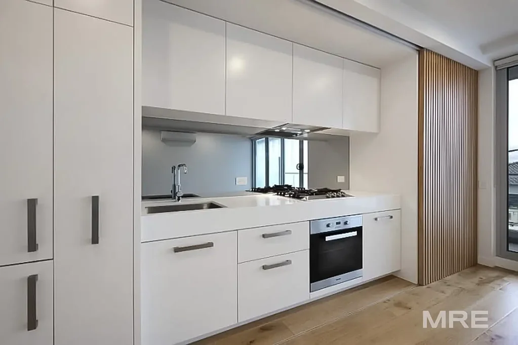 Boutique living close to Bay Street & Brighton Beach