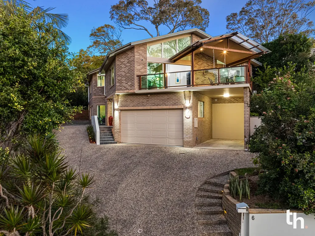 Warners Bay 5غرفة نوم Fabulous Family Home with Exceptional Extras