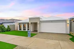 30 Jubilee Avenue, Success