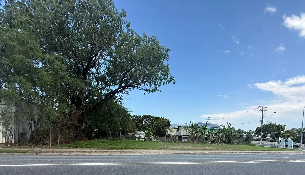 Koongal  267 Lakes Creek Road Koongal