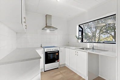 Clendon Park 3બેડરૂમ Affordable Refurbished Home with Land & Potential!