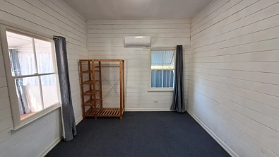 30 Johnson, Stanthorpe, QLD 4380, 4 phòng ngủ, 1 phòng tắm, House