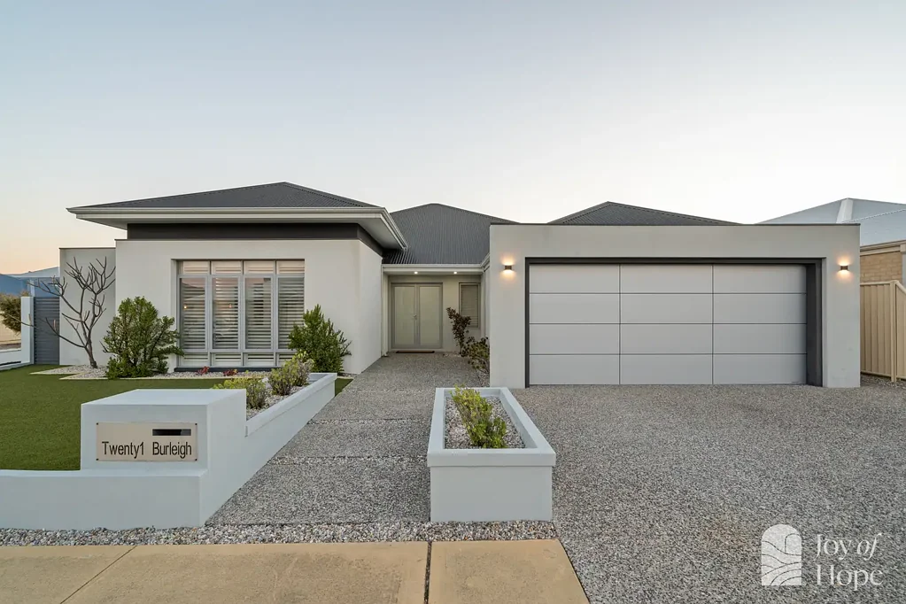 21 Burleigh Drive, Burns Beach, WA 6028