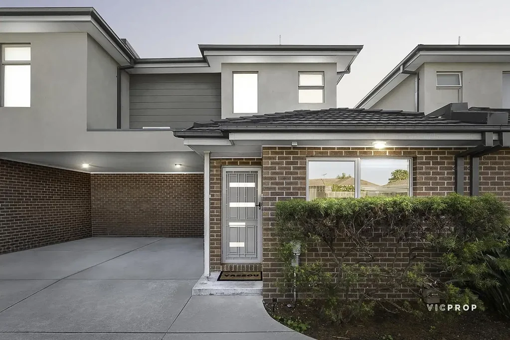 Kingsbury 2ਬੈੱਡਰੂਮ Outstanding Opportunity in a Prime Kingsbury Location