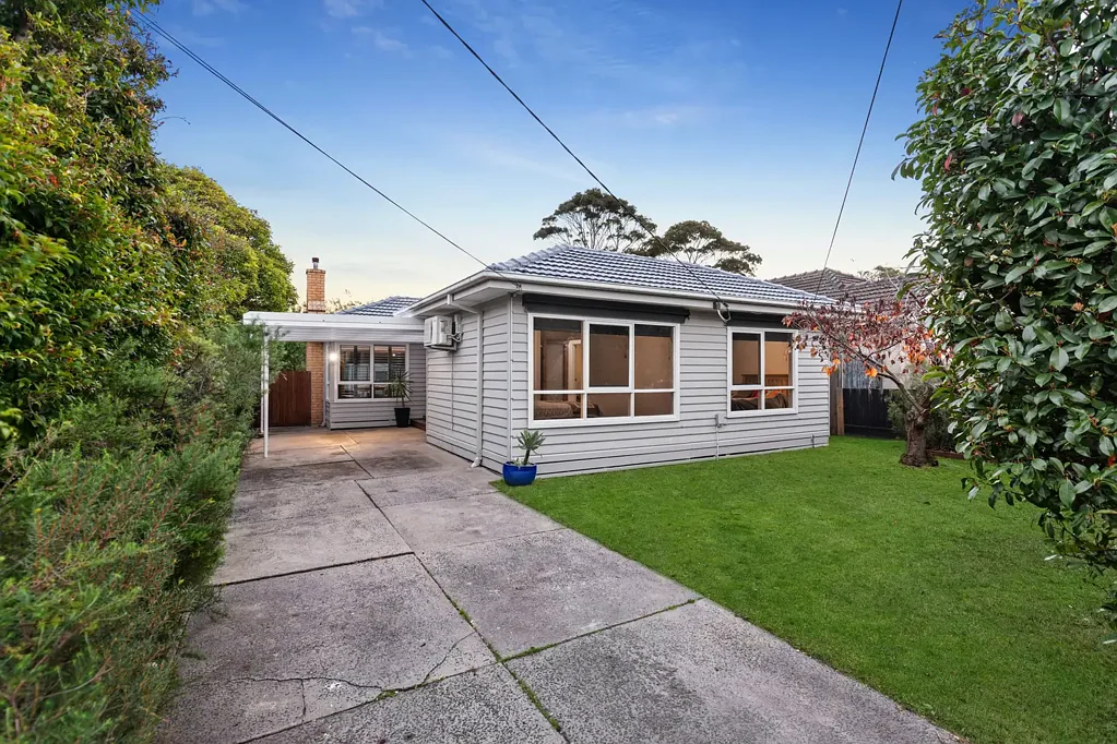 Seaford 3Kwarto Charming Coastal Haven, Just Minutes from the Beach