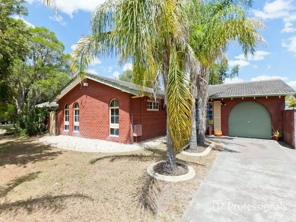 11 Olney Place, Huntingdale, WA 6110